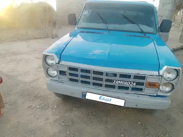 زامیاد‏، وانت نیسان‏، بنزین‏