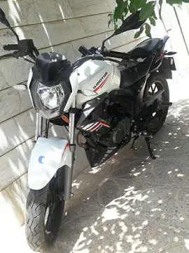 کیو جی موتور‏، NX 150‏ - تصویر 1