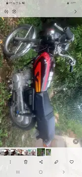 هوندا‏، CG 125‏ - تصویر 1