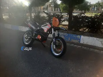 جهان همتا‏، فلات CRF200‏ - تصویر 2