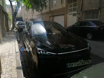 کی ام سی‏، J7‏