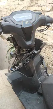 نیرو موتور شیراز‏، گلکسی CL160‏ - تصویر 2