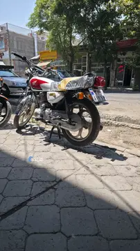 نیکتاز‏، 200 CDI‏ - تصویر 2