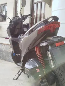 کلیک 150 مدل 1401 - تصویر 2
