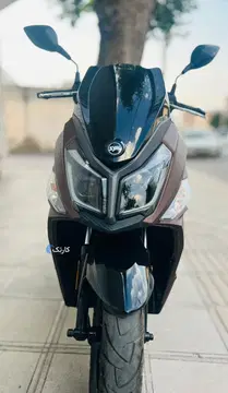 اس وای ام‏، گلکسی J 200‏