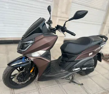 اس وای ام‏، گلکسی J 200‏ - تصویر 2
