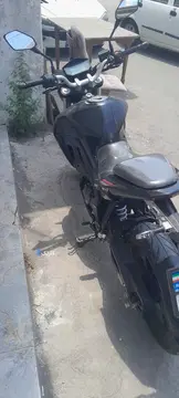 بنلی‏، TNT 180S‏ - تصویر 2