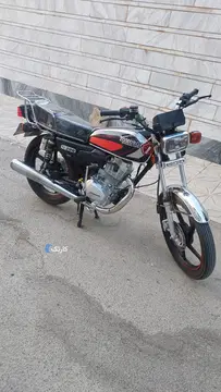 هوندا‏، CD 200‏