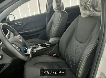 ام وی ام‏، X33 Cross‏، اتوماتیک سفید - تصویر 5