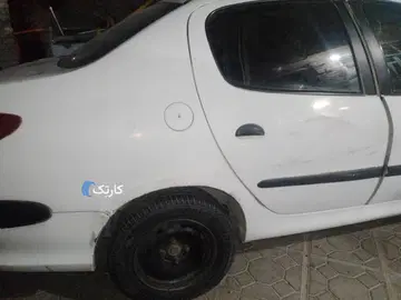 پژو‏، 206 SD‏، V8‏