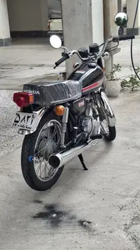 هوندا‏، CG 125‏ - تصویر 4