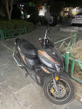 بنلی‏، VZ 125‏ - تصویر 2
