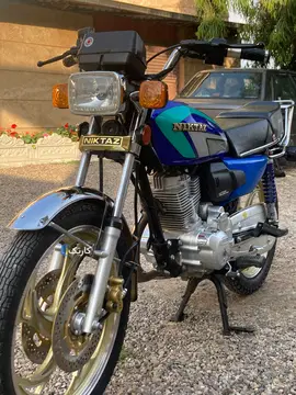 نیکتاز‏، 200 CDI‏ - تصویر 2