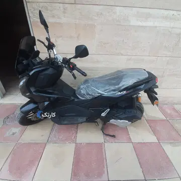 کبیر موتور‏، ADV 150i‏ - تصویر 3