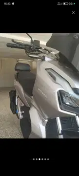 هوندا‏، ADV 160‏ - تصویر 3