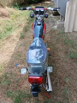 هوندا‏، CG 125‏ - تصویر 3