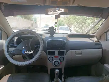 ام وی ام‏، 315هاچ بک‏، ساده‏ - تصویر 2