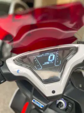 کبیر موتور‏، NVX 170‏ - تصویر 3