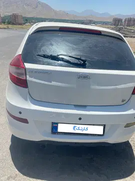 ام وی ام‏، 315هاچ بک‏، ساده‏ - تصویر 1
