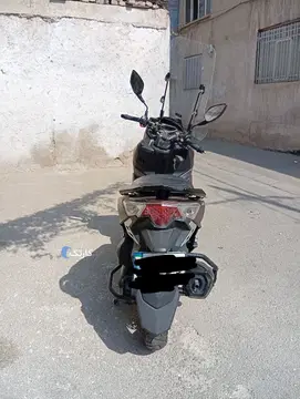 اس وای ام‏، گلکسی J 200‏ - تصویر 6
