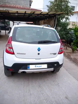 رنو‏، ساندرو استپ وی‏، اتوماتیک‏ - تصویر 3