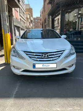 هیوندای‏، سوناتا‏، چهار سیلندر اتوماتیک‏ - تصویر 1