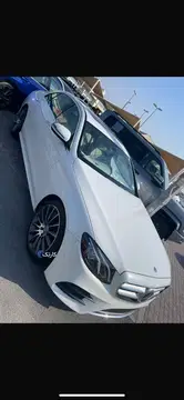 بنز‏، کلاس E‏، E300‏ - تصویر 4