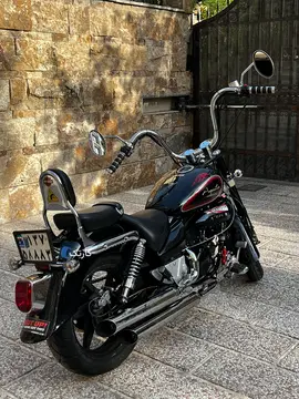 هیوسانگ‏، اکوئیلا 250‏ - تصویر 1