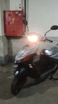 جهان رو‏، E RUN‏ - تصویر 1