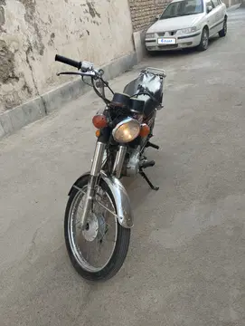 هوندا‏، CG 125‏ - تصویر 2