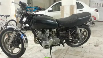 سوزوکی‏، GS 550‏ - تصویر 2