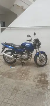 باجاج‏، پالس 180‏