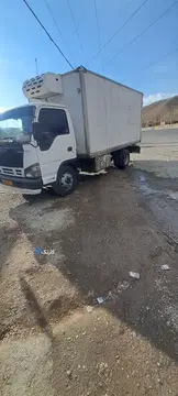 ماشین ایسوزو - تصویر 3