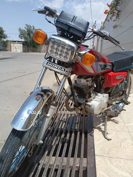 هوندا‏، CDI 125‏ - تصویر 2