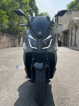 اس وای ام‏، گلکسی J 200‏