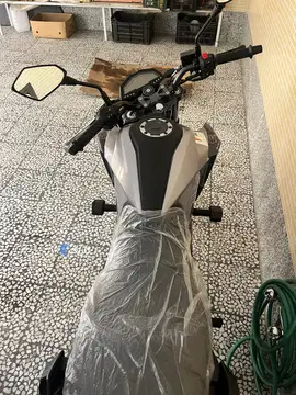اس وای ام‏، گلکسی NA 180‏ - تصویر 6