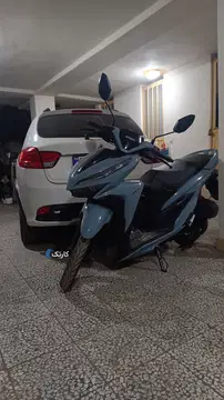 کلیک 150 مدل 1402 ابی مازراتی - تصویر 1