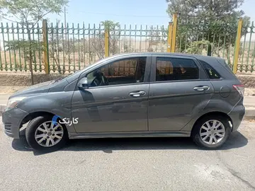 بایک‏، سابرینا هاچ بک (مونتاژ)‏ - تصویر 3