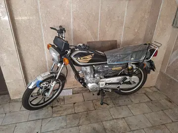 هوندا‏، CD 200‏ - تصویر 1