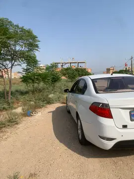 برلیانس‏، H330‏، 1.5 دنده ای‏ - تصویر 3
