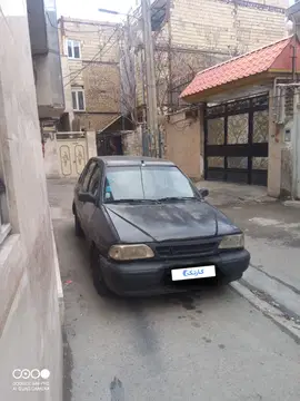 پراید‏، صندوق دار‏