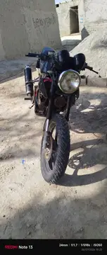 ثامن سیکلت‏، آرگون 200‏ - تصویر 1