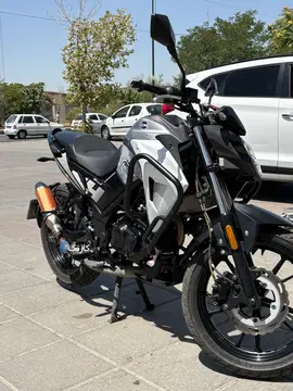 اس وای ام‏، گلکسی NA 180‏ - تصویر 2