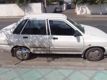 پراید‏، صندوق دار‏