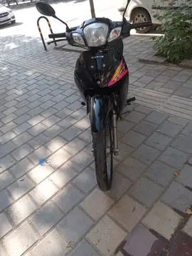 کویر موتور‏، 125‏ - تصویر 1