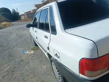 پراید‏، صندوق دار‏