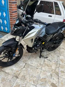 اس وای ام‏، گلکسی NA 180‏ - تصویر 1