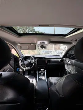 ام وی ام‏، X55‏، اکسلنت اسپرت‏ - تصویر 2