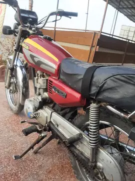 هوندا‏، CG 125‏ - تصویر 2