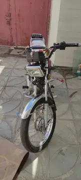 هوندا‏، CDI 125‏ - تصویر 1